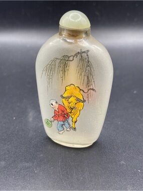 Vintage Chinese Inside-Painted Glass Snuff Bottle – Boy & Ox Willow Stopper